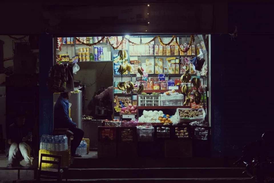 Ngăn mát trứng, sữa